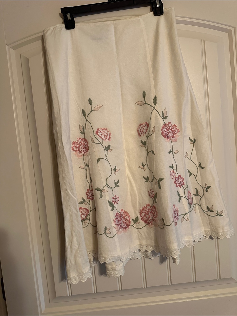 Dress Barn Cream A-Line Skirt with Pink Floral Embroidery
